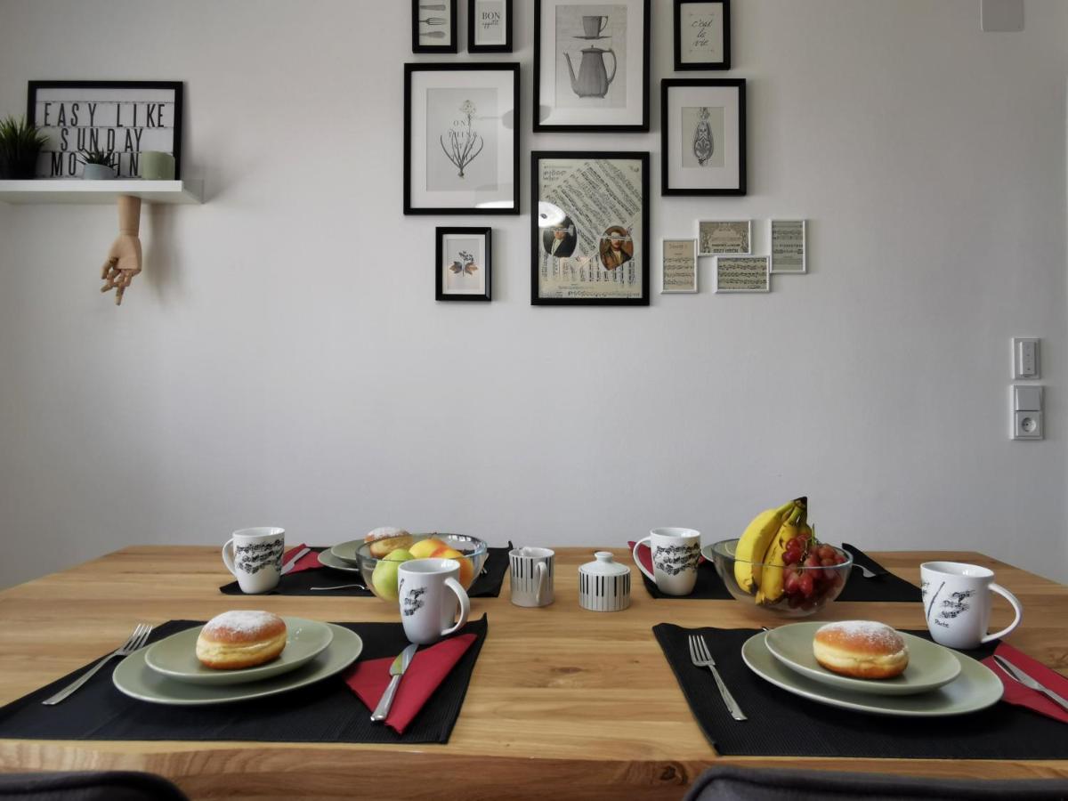 Neues City Center Piano Appartement Mit Netflix Klagenfurt am Woerthersee Ngoại thất bức ảnh