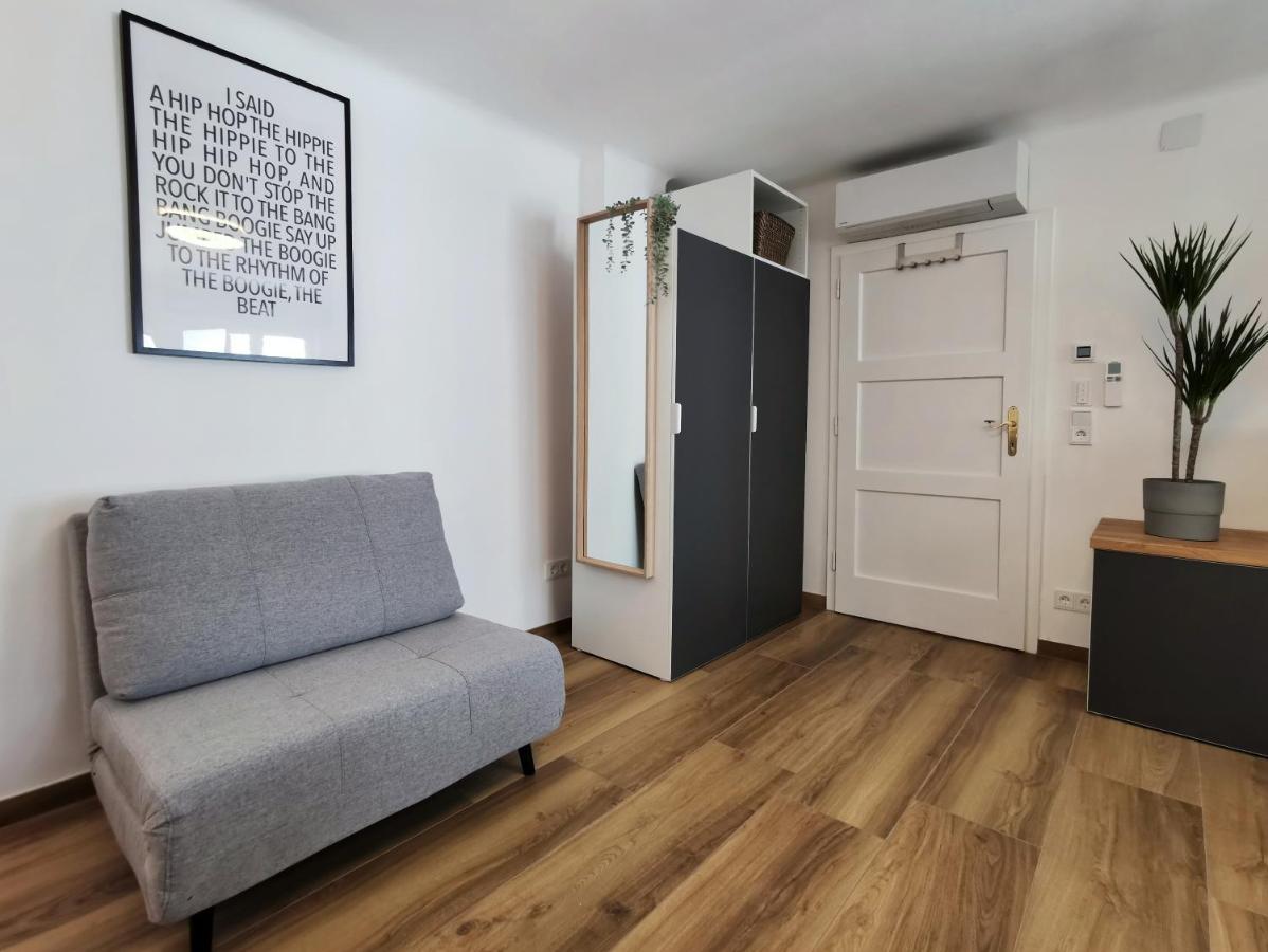 Neues City Center Piano Appartement Mit Netflix Klagenfurt am Woerthersee Ngoại thất bức ảnh