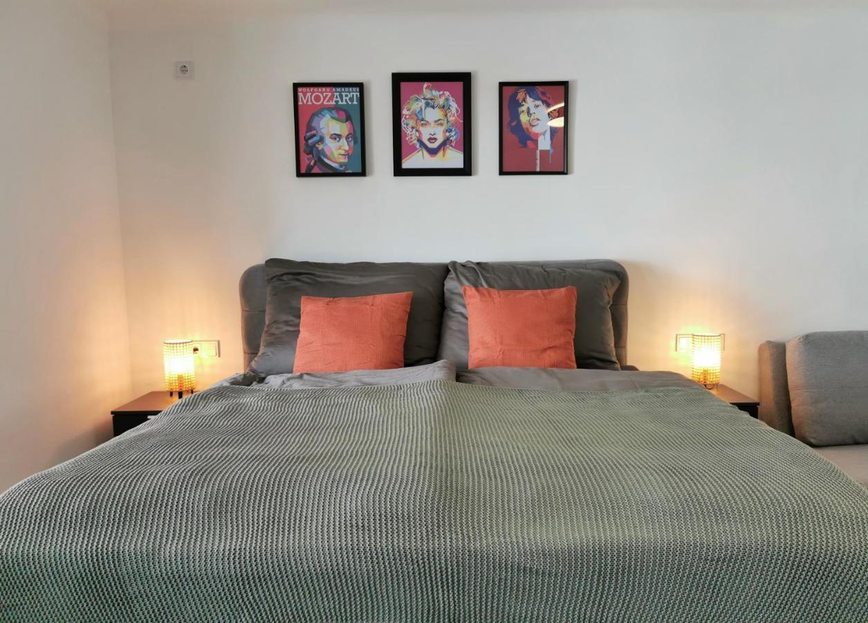 Neues City Center Piano Appartement Mit Netflix Klagenfurt am Woerthersee Ngoại thất bức ảnh